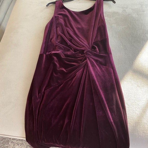 calvin klein purple velvet dress Calvin Klein Velvet Cold-Shoulder Dress Purple Sz 10